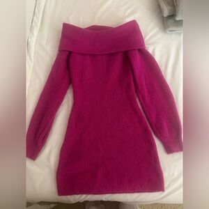 H&M Off-Shoulder sweater dress